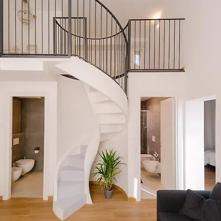 Apartment Grande, Moderno In Edificio Storico Bologna