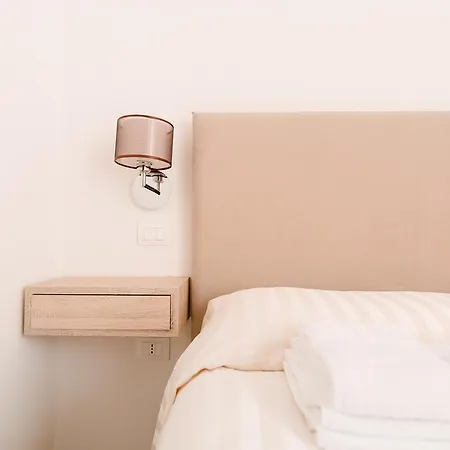 Grande, Moderno In Edificio Storico 아파트